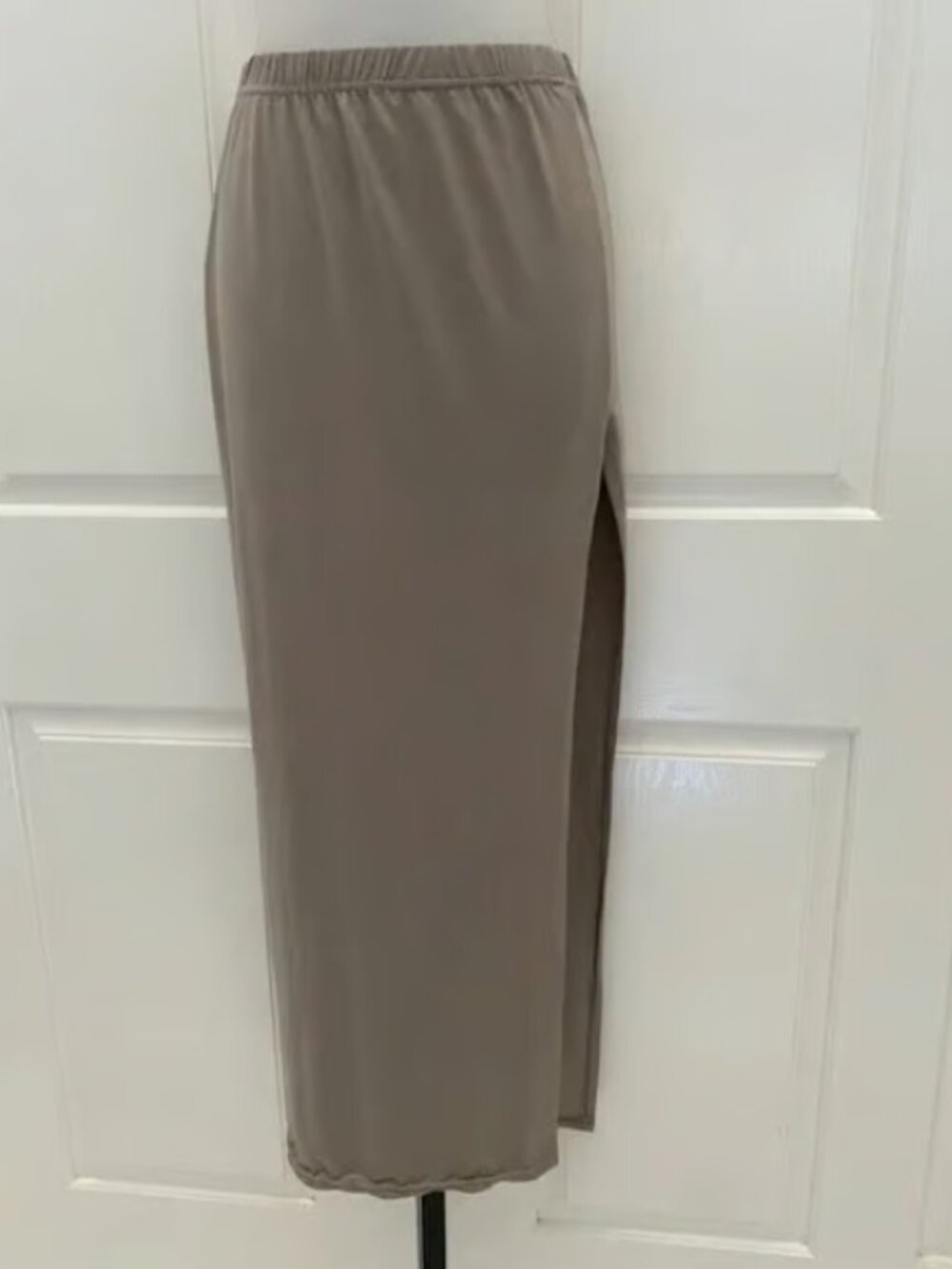 Eleven Taupe Pencil Maxi Skirt w/High Slit Sz S